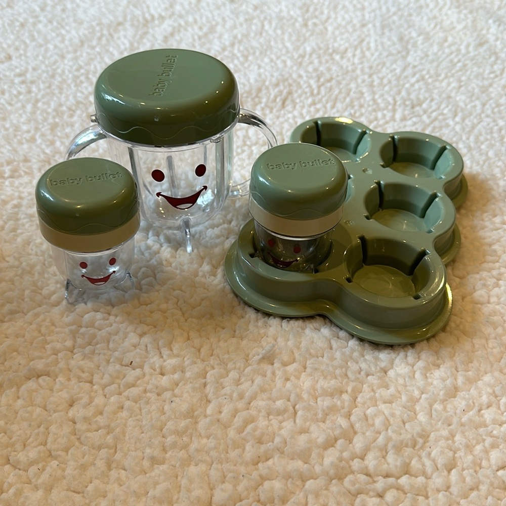 Baby Magic Bullet storage containers and rack